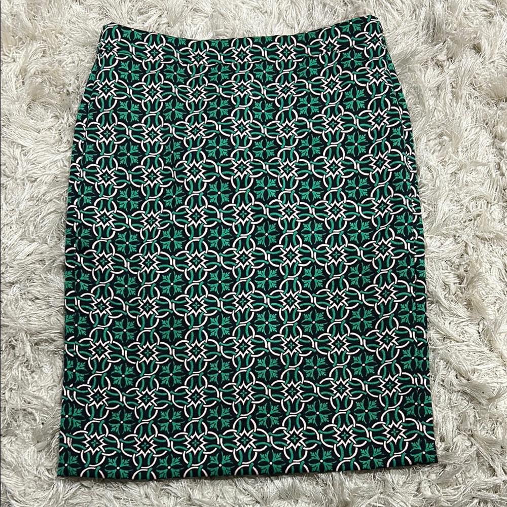 J. Crew Green, Pink, Navy Pattern Pencil Skirt size 4